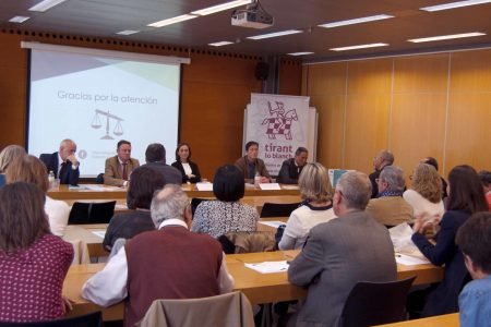 Mesa redonda_450